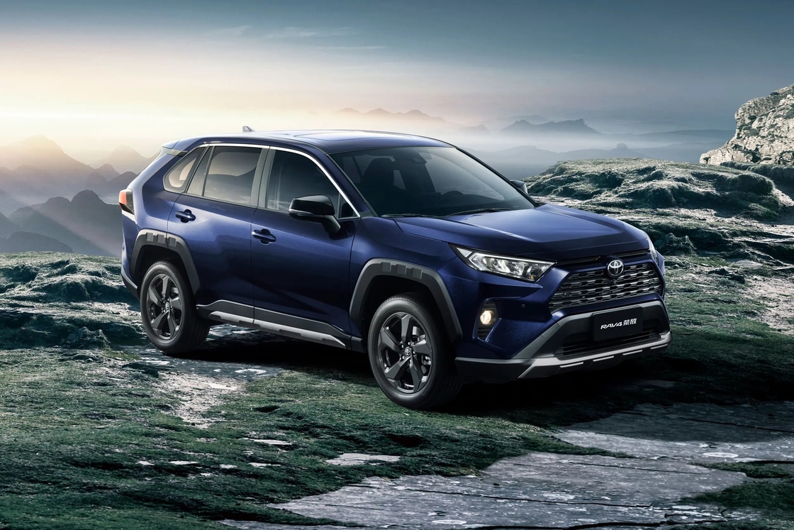 ความเร็วสูงสุด 180 กิโลเมตรต่อชั่วโมง โตโยต้า รถเบนซิน RVA4 5 ประตู 5 ที่นั่ง SUV