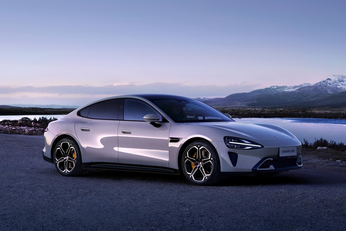 XIAOMI SU7 Sedan AWD All Wheel Drive รถยนต์ไฟฟ้า 800 กม. 101kWh PS 495kw/838nm R19