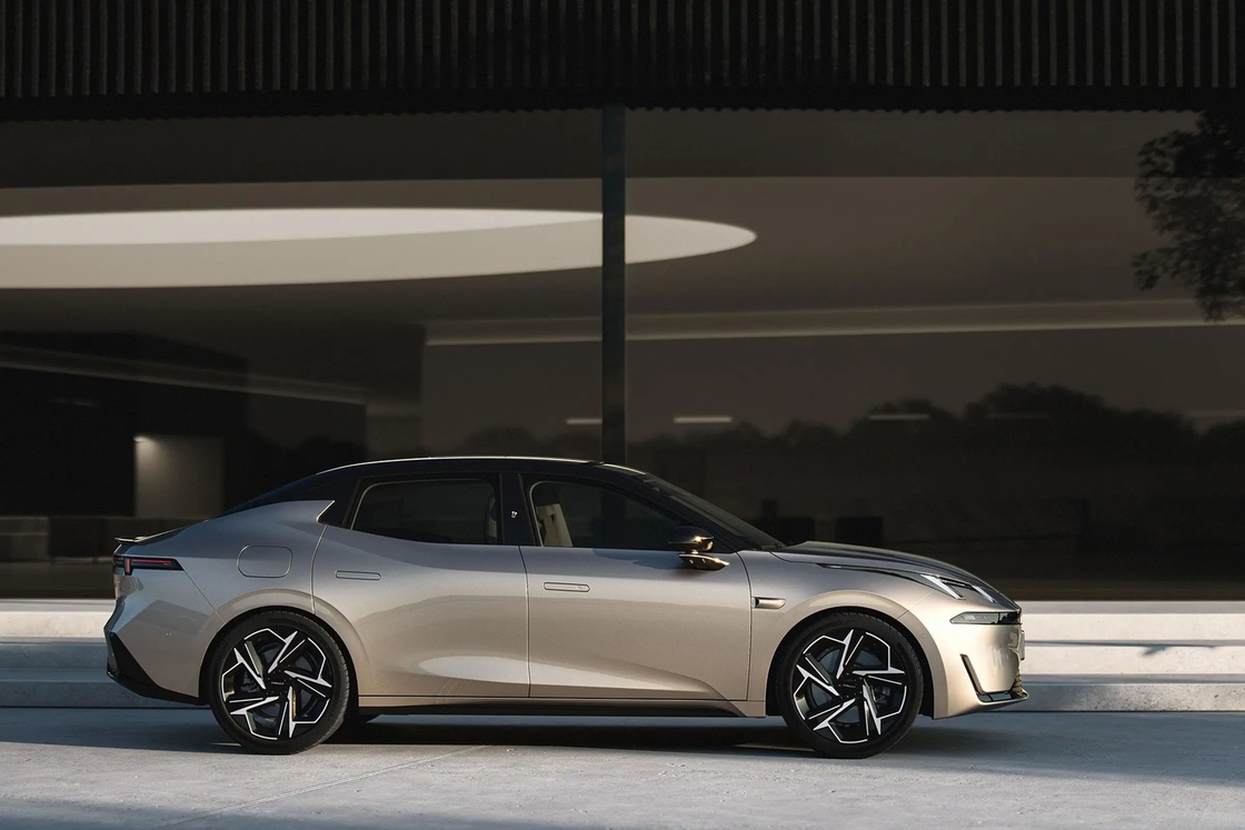 New Energy Lynk & Co รถยนต์ไฟฟ้า SUV 180km / H ความเร็วสูงสุด Lynk & Co 07