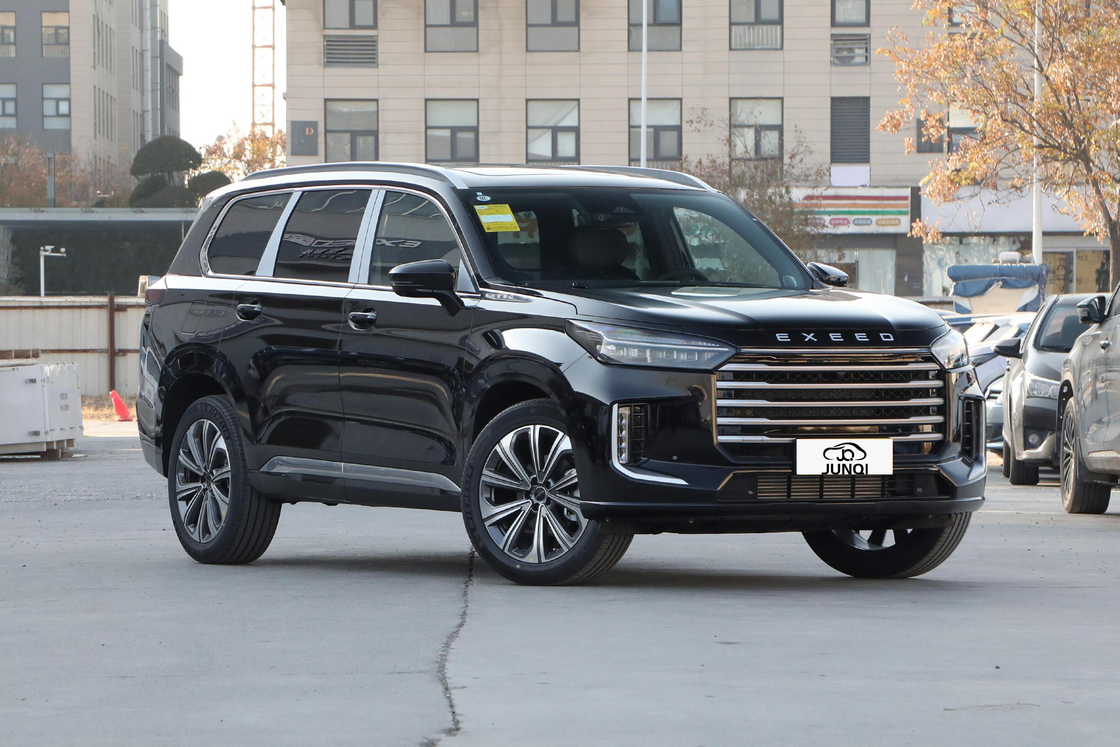 140 Nm Torque Chery รถเบนซิน 195km / h ขับล้อหน้า EXEED VX SUV