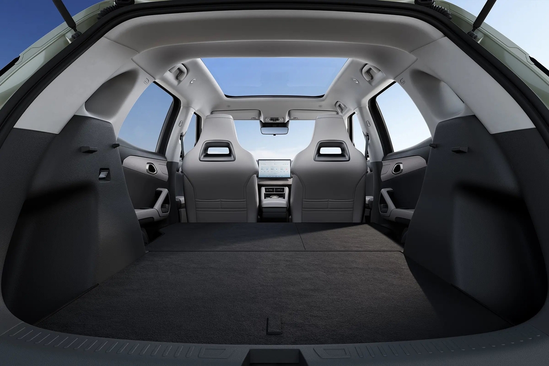 BYD Yuan UP การแปลงไฟฟ้า subcompact crossover สําหรับการเคลื่อนไหวในเมืองที่ทันสมัย