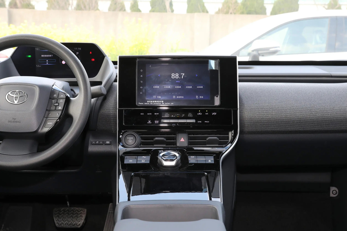 250 ไมล์ Range Toyota SUV รถไฟฟ้า 5 ที่นั่ง รถไฟฟ้าบริสุทธิ์ Toyota Bz 4X