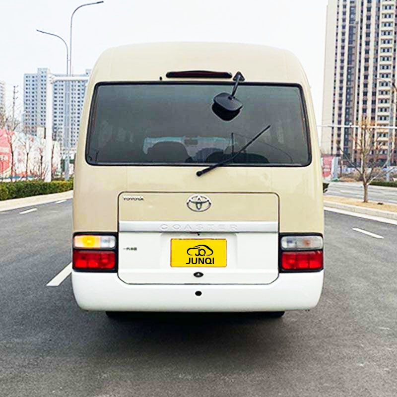 รถเบนซินมือสองที่สะดวกสบาย รถ Toyota Costa ที่กว้างขวาง สําหรับธุรกิจและการขนส่งกลุ่ม