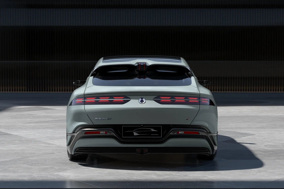2024 New DENZA Z9GT รถสปอร์ต 4WD Hybrid And Pure Electric EV Motor รถพลังงานใหม่ เซดาน
