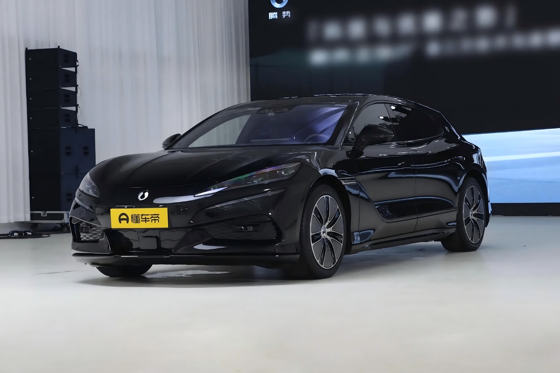 2024 DENZA Z 9 GT รุ่นลักชัวร์ อินเทลเลนท์ พล๊อกอินไฮบริด 5 ประตู 5 ที่นั่ง