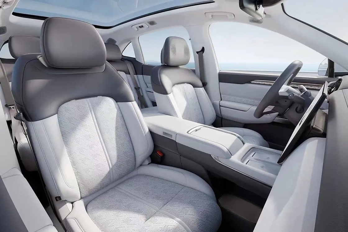 Zeekr 7X 800V SUV ไฮโวลเตชั่นไฟฟ้า 7 สี ระยะทาง 780 กม. ชาร์จเพียงครั้งเดียว ปรับปรุงความสามารถ Off-road การแขวนอากาศ