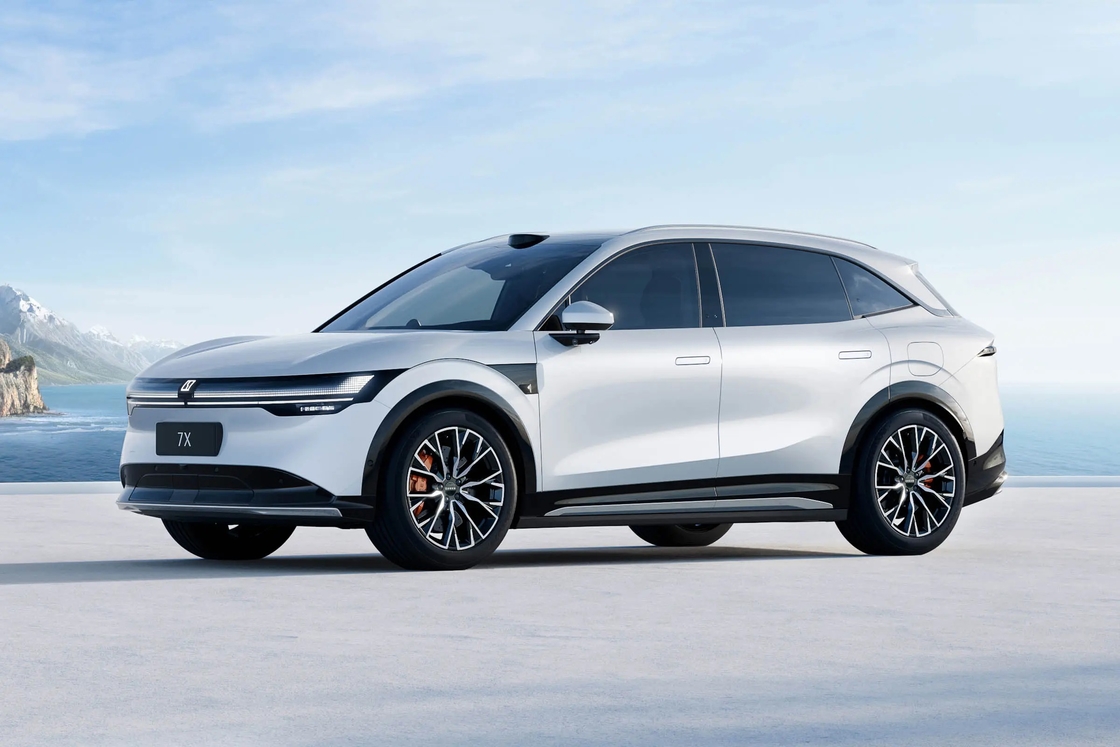 Zeekr 7x 2024 2025 4WD SUV ระยะยาวไฟฟ้าบริสุทธิ์ 210km/h ความเร็วสูง LHD รุ่นใหม่ ZEEKR 7X New Energy Car