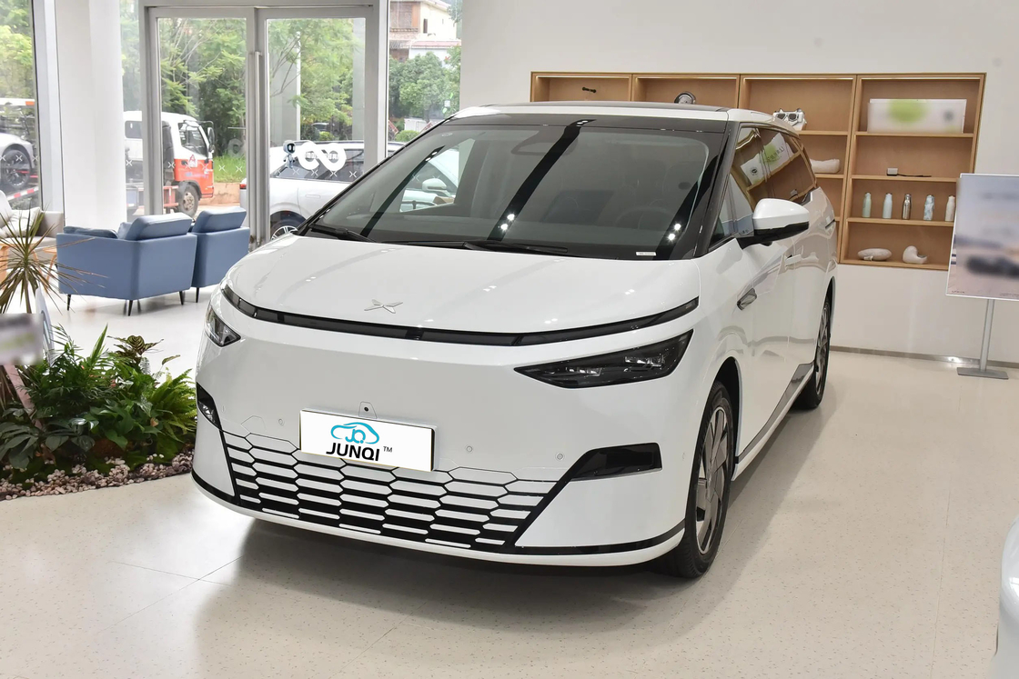 2024 Xpeng X9 MPV รถไฟฟ้าบริสุทธิ์ 320Ps Ultra Long Range 702 AWD 640km Pro Max กับรถพลังงานใหม่ X9