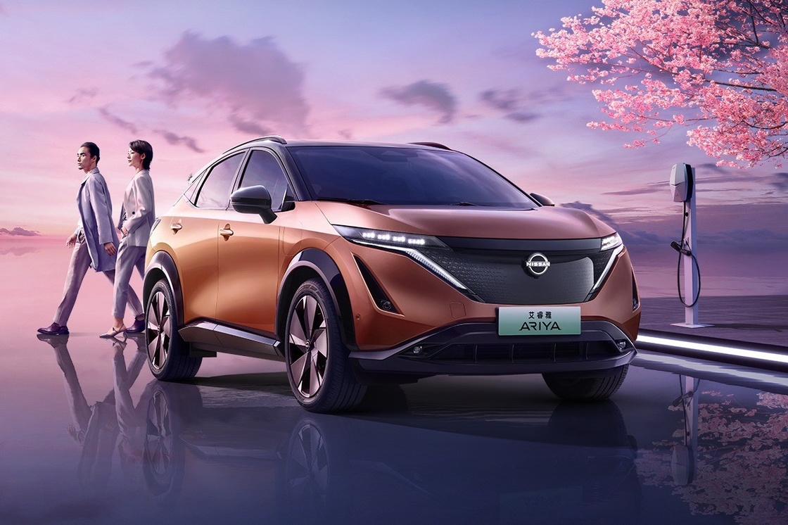 ยี่ห้อจีน NISSAN ARIYA รถยนต์ขนาดเล็กไฟฟ้าประสิทธิภาพสูง