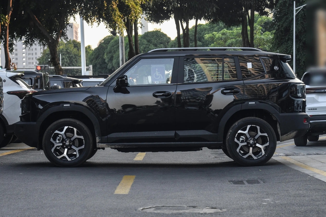 Jetour Shanhai T1 2024 โมเดล เชอรี่ พล๊อกอินไฮบริด สามสปีด 5 ประตู 5 ที่นั่ง รถยนต์คอมแพ็ค 1.5T 156 แรงม้า L4 2025