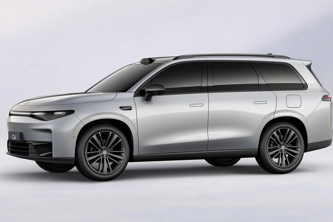 Leapmotor Electric Car Extended Range 200 Edition 3 แถว 6 ที่นั่ง สําหรับการใช้พื้นที่สูง