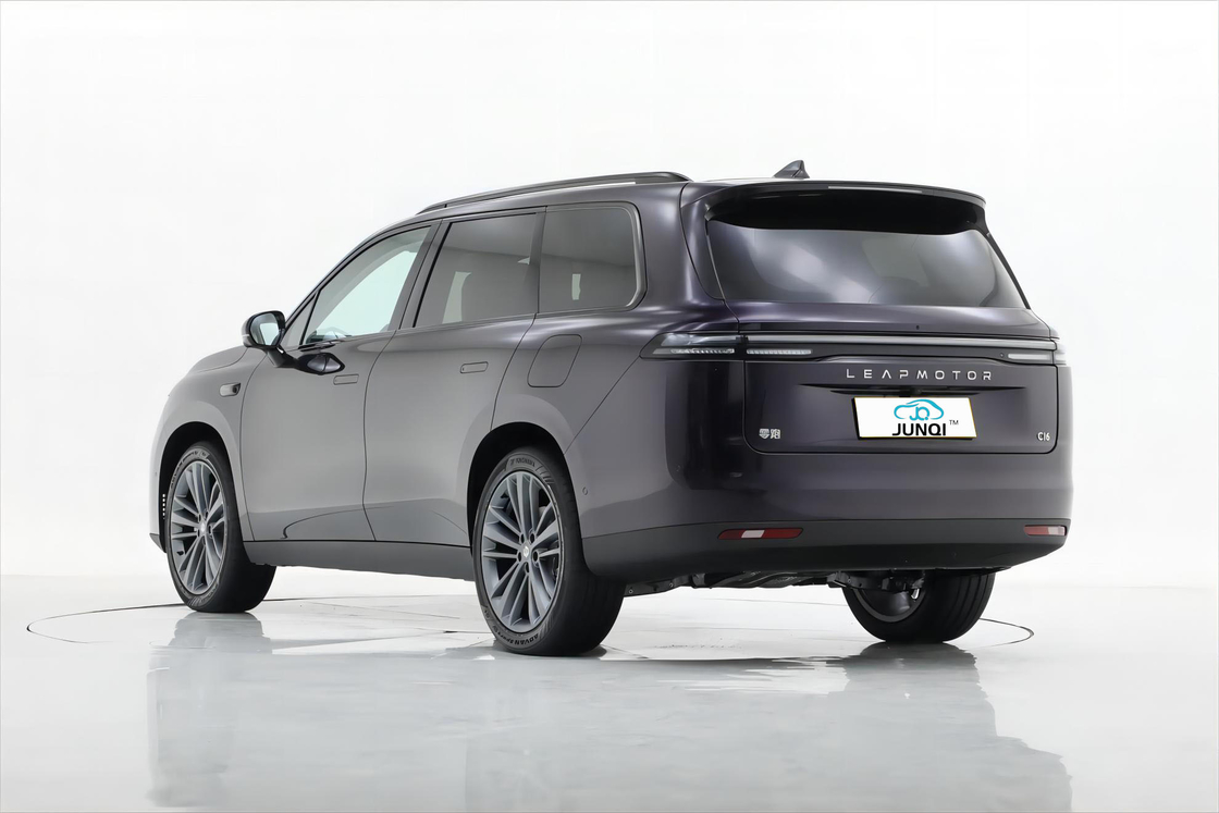 Leapmotor Electric Car Zero Run C16 2024 Extended Range 200 Intelligent Driving Edition พร้อมพื้นที่สะดวกสบาย