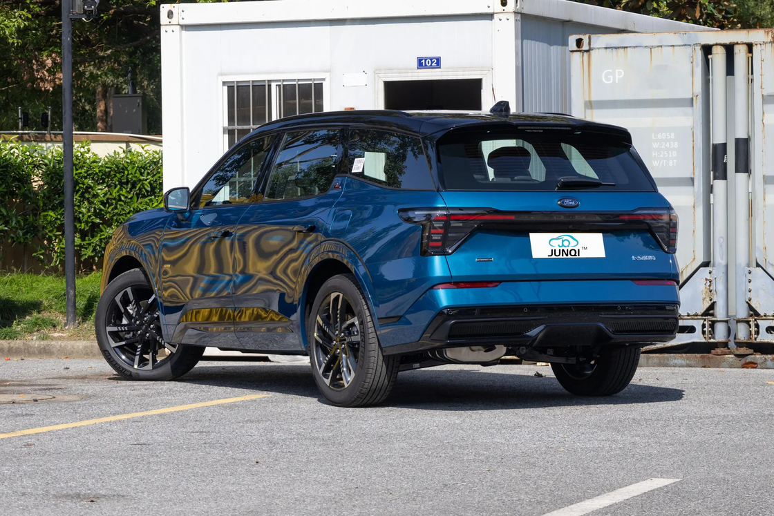 Changan FORD -2024 Ruijie L 2.0T EcoBoost ขับสองล้อ ขับเจ็ดที่นั่ง รุ่นสไตล์