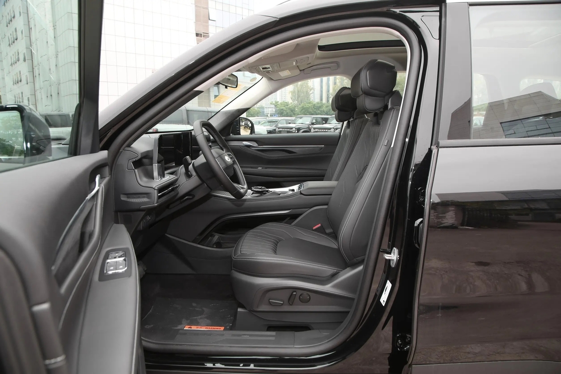 Changan FORD -2024 Ruijie L 2.0T EcoBoost ขับสองล้อ ขับเจ็ดที่นั่ง รุ่นสไตล์